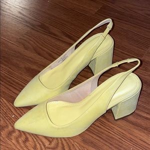 Sling sandals with square heel